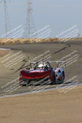 media/Oct-29-2022-CalClub SCCA (Sat) [[e05833b2e9]]/Race Group 2/Race (Outside Grapevine)/